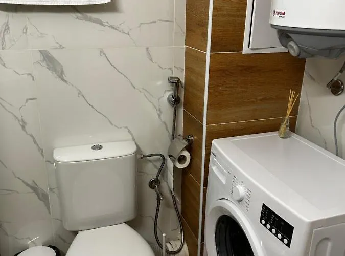 Sunny In Sweet Complex Apartment